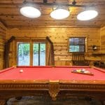 Gameroom with pool table