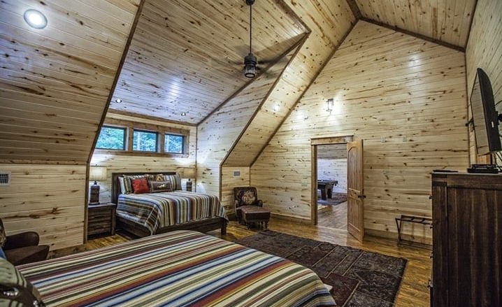 Bedroom #3 with 2 Queen beds