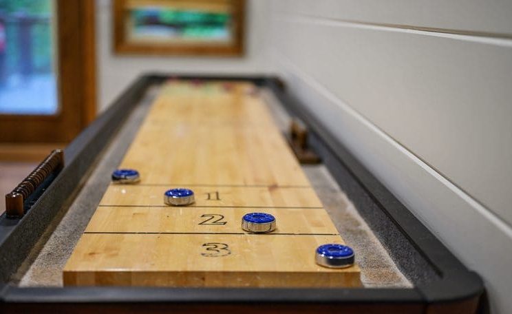 shuffle board