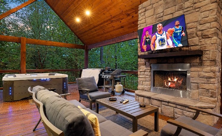 Hot Tub, Furniture, TV and Fireplace