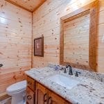Songbird Cabin 1/2 bath