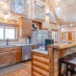 Songbird cabin Kitchen area