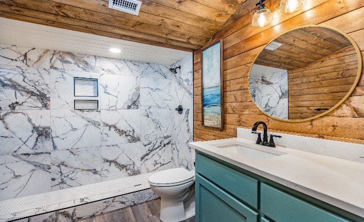 Oak & Pine Master Bathroom