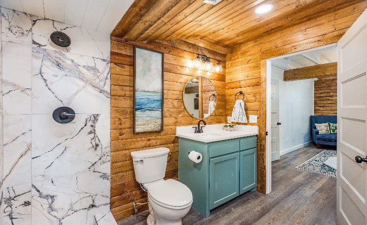 Oak & Pine Master Bathroom
