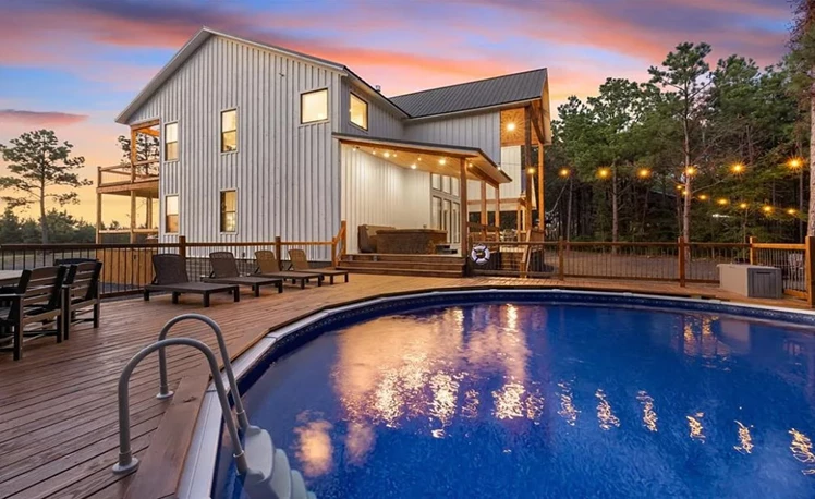 Diamond_Sunset_Retreat_Exterior_Pool