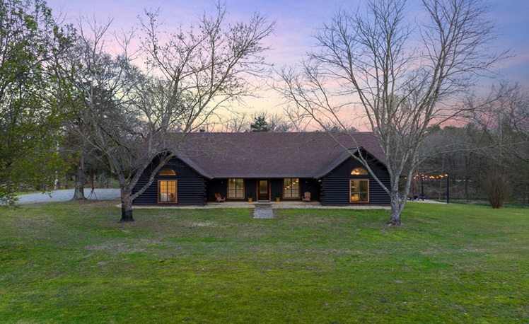 view directly in front of cabin