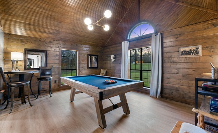 Pool Table-Pub Table