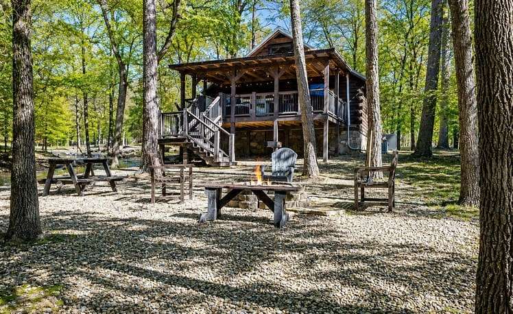 view of back of cabin